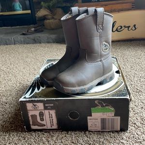 Kids Georgia Boot size 8.5